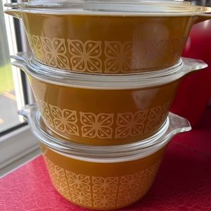 Vintage Pyrex Casseroles Autumn Floral Set of 3